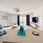 Villa Julia Relax Dream Callao Salvaje