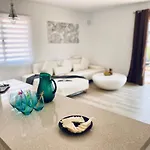 Villa Julia Relax Dream *