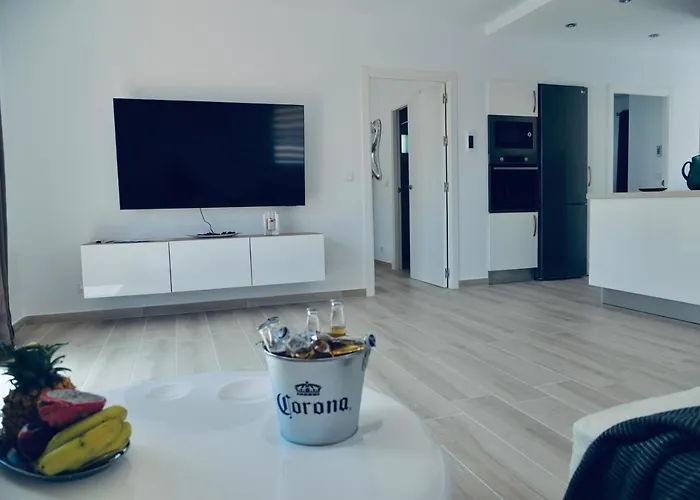 Julia Relax Dream Callao Salvaje